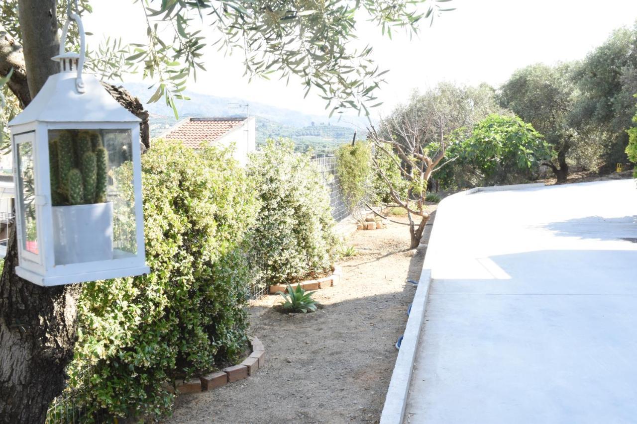 Athina'S Cozy House Appartement Sfakianalion Buitenkant foto